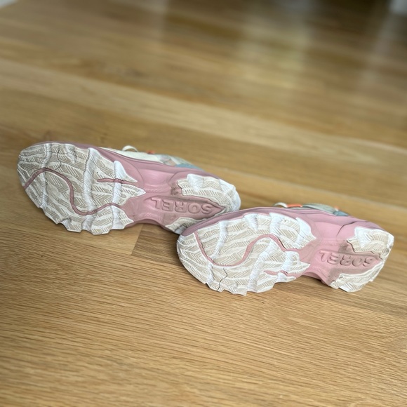 Sorel KINETIC™ BREAKTHRU TECH LACE | 191 | 9
Color: Chalk, Eraser Pink
Size: 9 - Picture 3 of 8